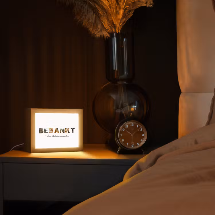 Gepersonaliseerde Lightbox - Bedankt - Lettercollage — 2