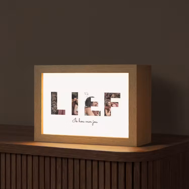 Gepersonaliseerde Lightbox - Lief - Lettercollage — 1