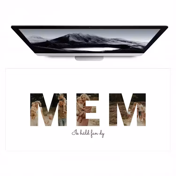Gepersonaliseerde bureau onderlegger - Mem - Lettercollage — 1