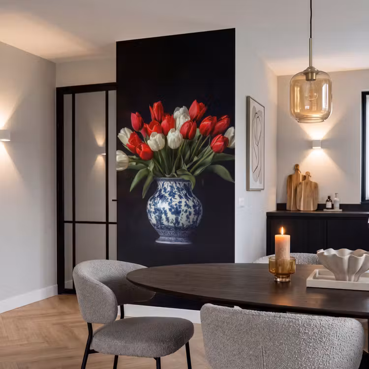 Behang - Rode - Bloemen - Tulpen - Vaas — 5