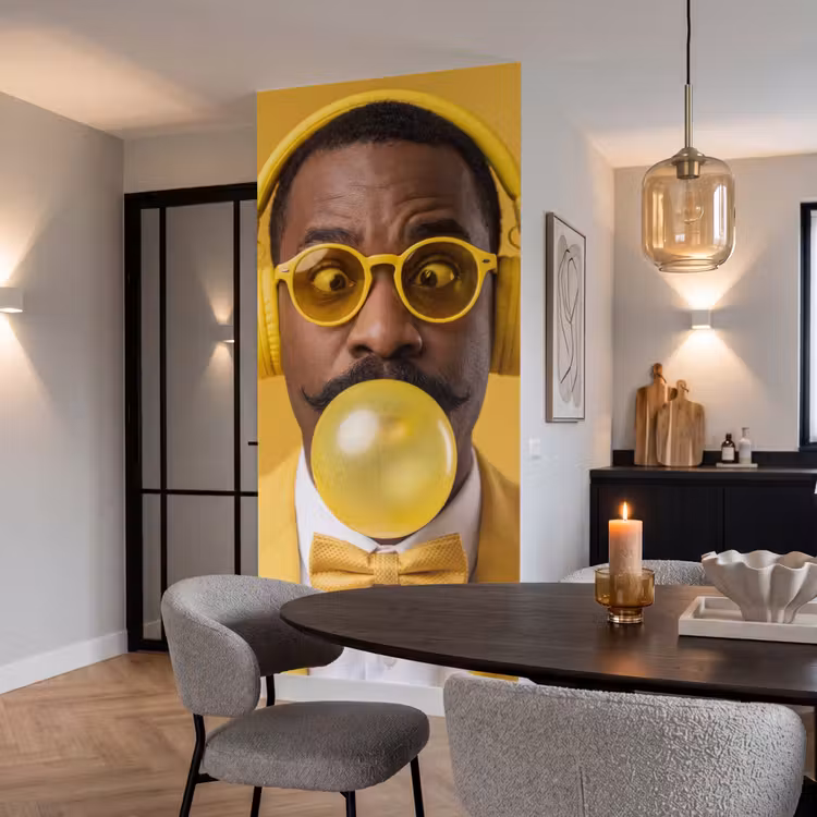 Behang - Man - Bubblegum - Portret - Geel - Modern — 5
