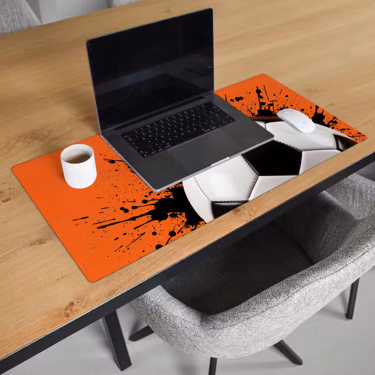 Bureau onderlegger - Voetbal - Verf - Sport - Oranje — 3