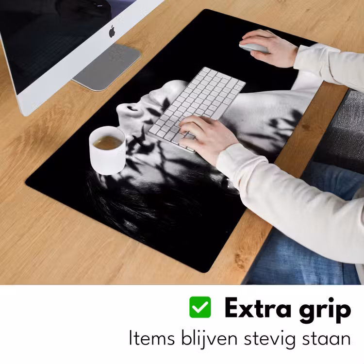 Bureau onderlegger - Gezicht - Schaduw - Bladeren - Zwart - Wit - Intiem — 6