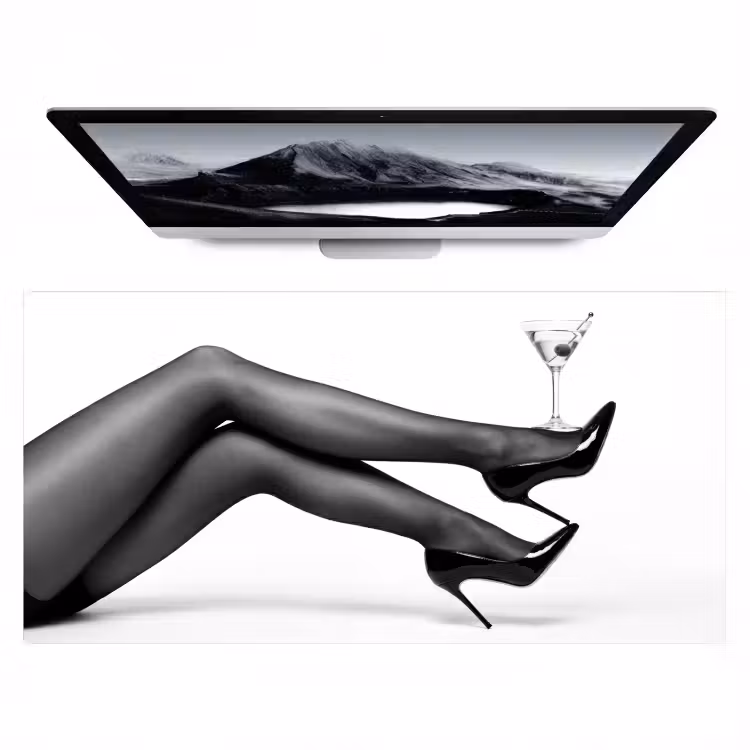 Bureau onderlegger - Benen - Hakken - Glas - Zwart - Wit - Speels — 1
