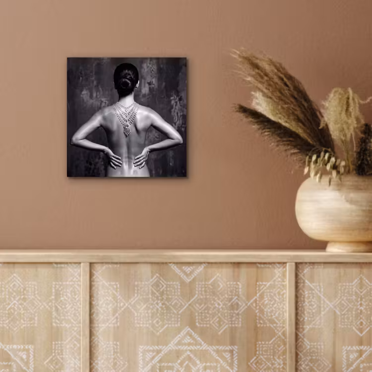 Aluminium schilderij - Rug - Ketting - Portret - Zwart - Wit - Glamour — 5
