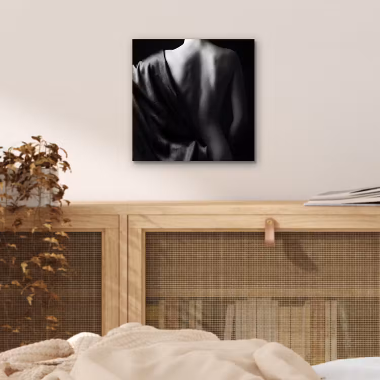 Aluminium schilderij - Schouder - Zijde - Rug - Zwart - Wit - Elegant — 4