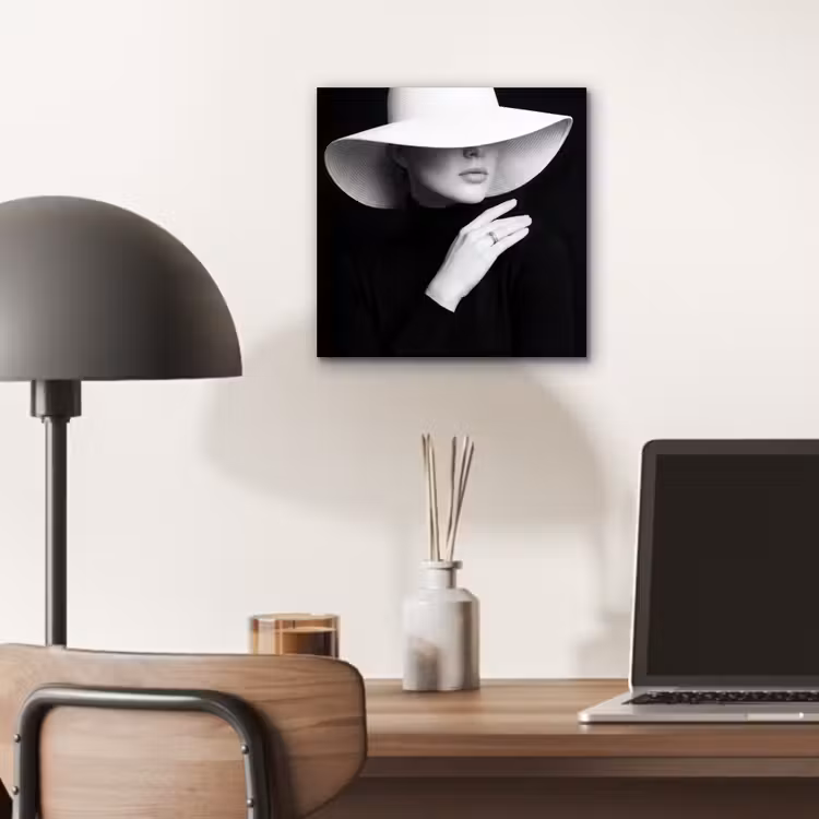Aluminium schilderij - Vrouw - Hoed - Hand - Zwart - Wit - Klassiek — 6
