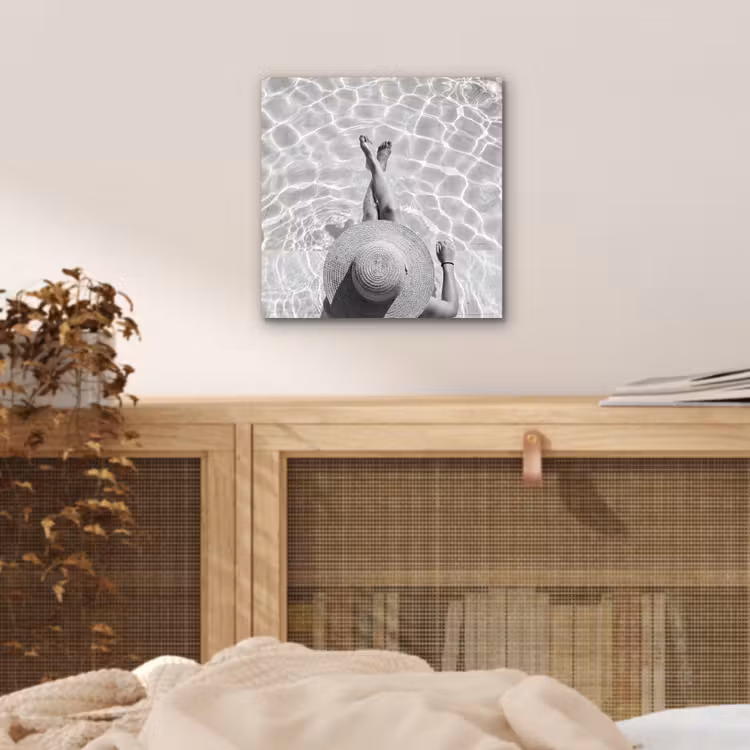 Aluminium schilderij - Zwembad - Hoed - Water - Zwart - Wit - Zomers — 4