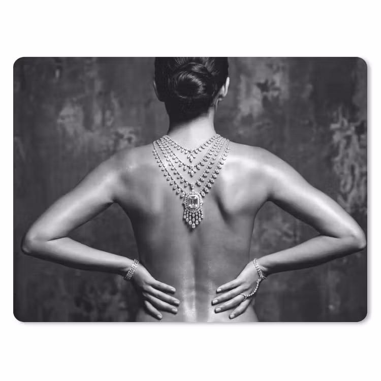 Muismat - Rug - Ketting - Portret - Zwart - Wit - Glamour — 1