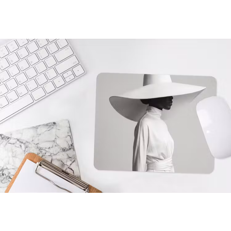 Muismat - Vrouw - Profiel - Hoed - Zwart - Wit - Minimalistisch — 2
