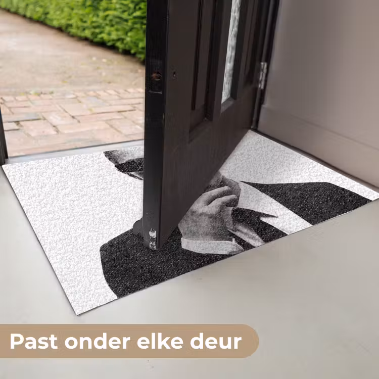 Deurmat - Portret - Pak - Roken - Zwart - Wit - Stoer — 7