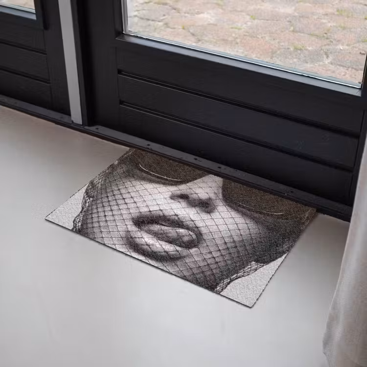Deurmat - Vrouw - Net - Mysterieus - Zwart - Wit — 2