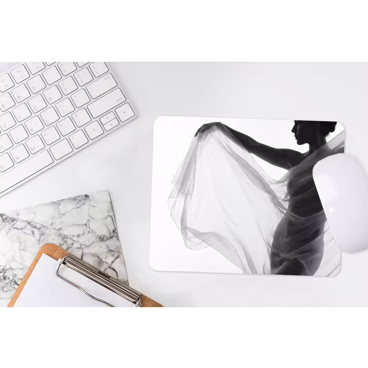 Muismat - Silhouet - Sluier - Vormen - Zwart - Wit - Sensueel — 2