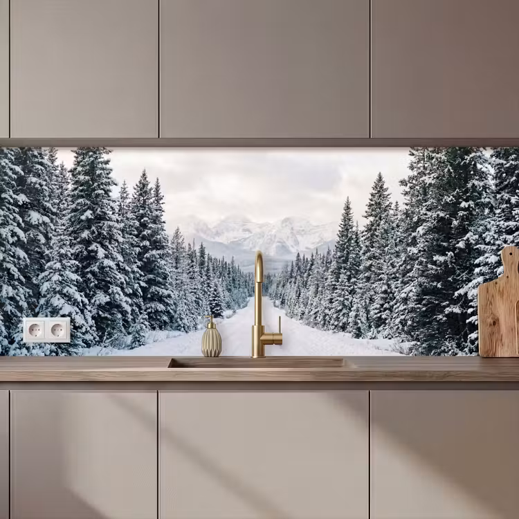 Keuken achterwand - Weg - Sneeuw - Naaldbos - Winter - Avontuurlijk — 1