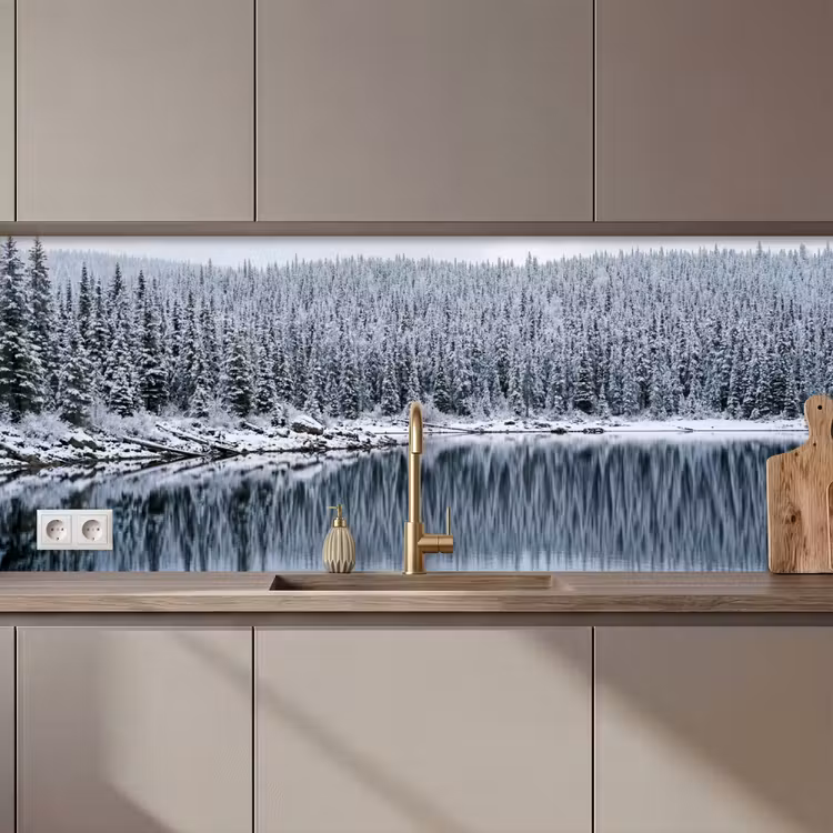 Keuken achterwand - Bos - Reflectie - Meer - Winter - Serene — 1