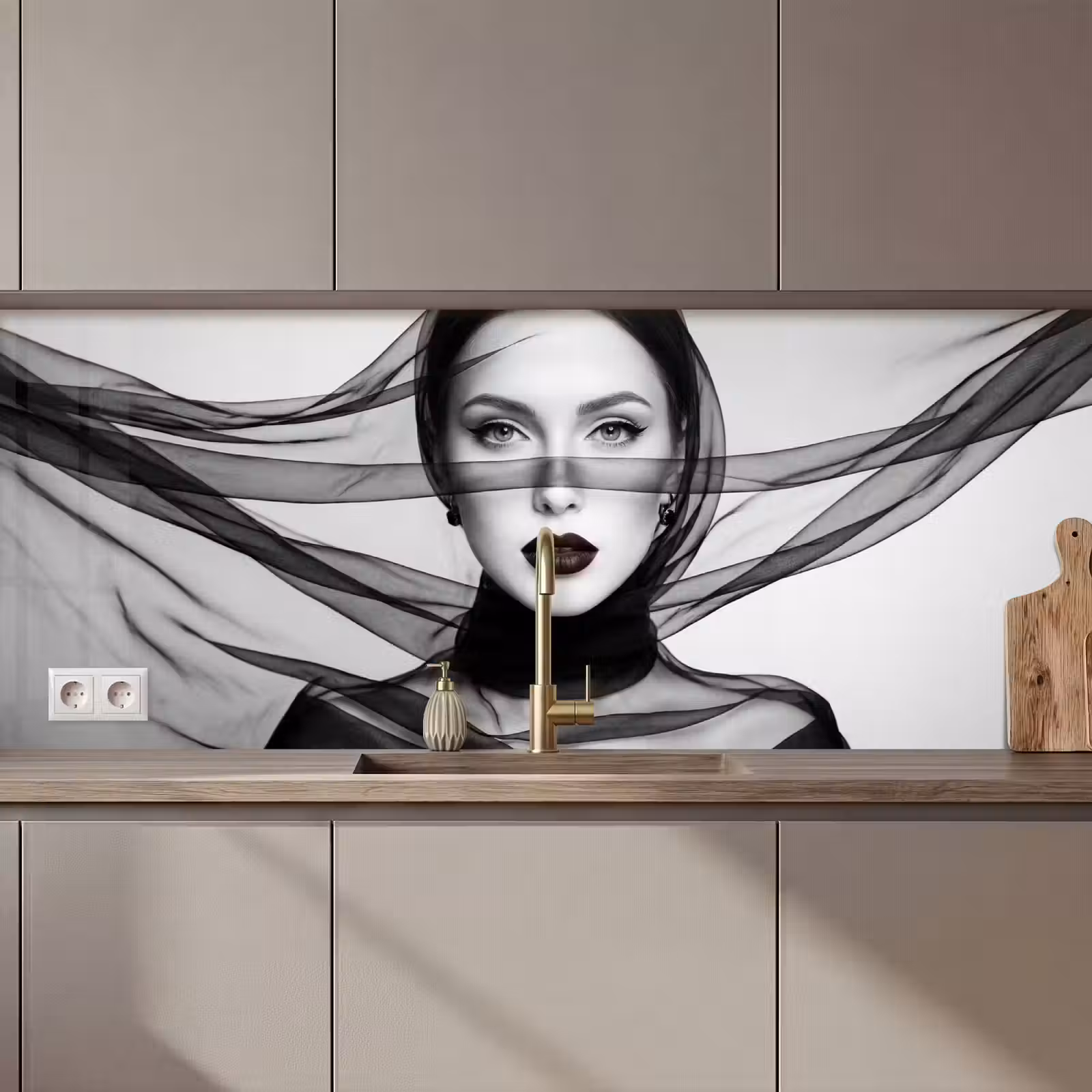 Keuken achterwand - Vrouw - Sluier - Portret - Zwart - Wit - Elegant — 1
