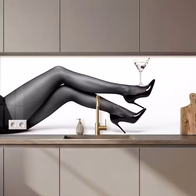 Keuken achterwand - Benen - Hakken - Glas - Zwart - Wit - Speels — 1