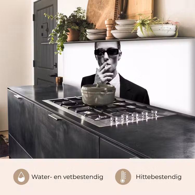 Keuken achterwand - Portret - Pak - Roken - Zwart - Wit - Stoer — 3