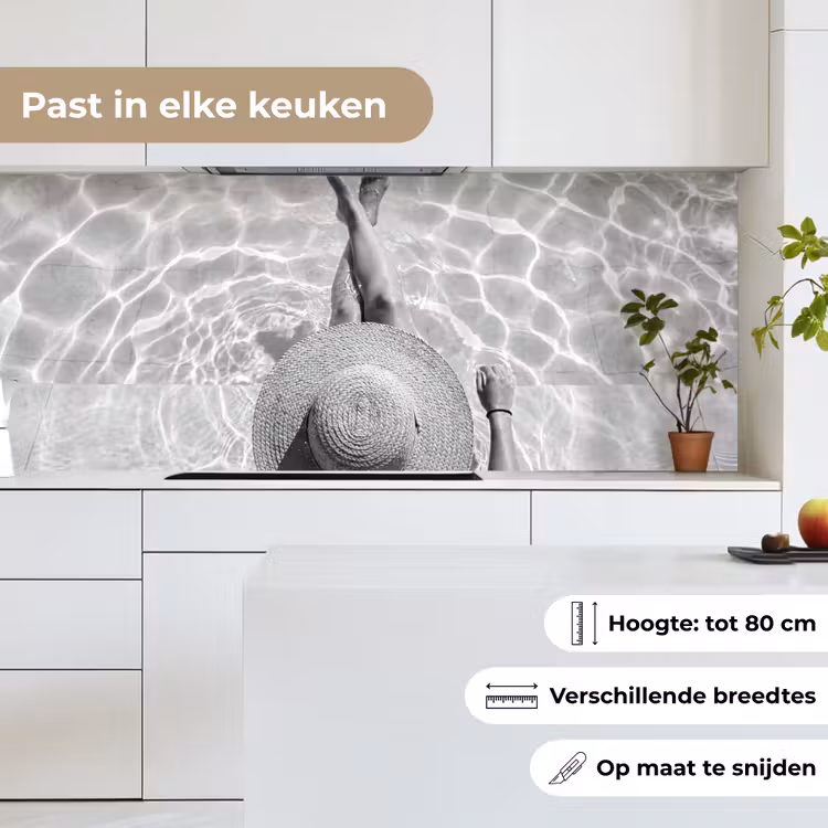 Keuken achterwand - Zwembad - Hoed - Water - Zwart - Wit - Zomers — 4