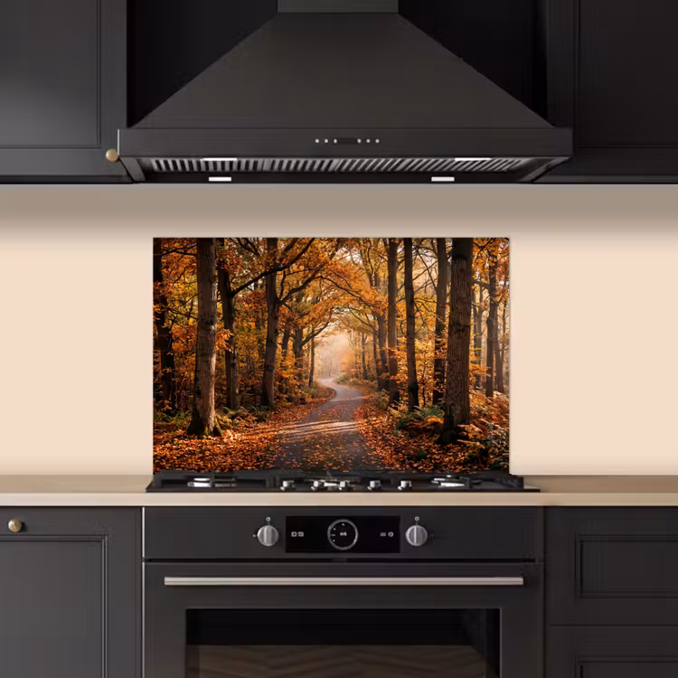 Spatscherm keuken - Bospad - Herfstbos - Bladeren - Oranje - Nostalgisch — 2