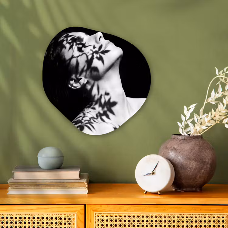 Organisch schilderij - Forex - Gezicht - Schaduw - Bladeren - Zwart - Wit - Intiem — 2