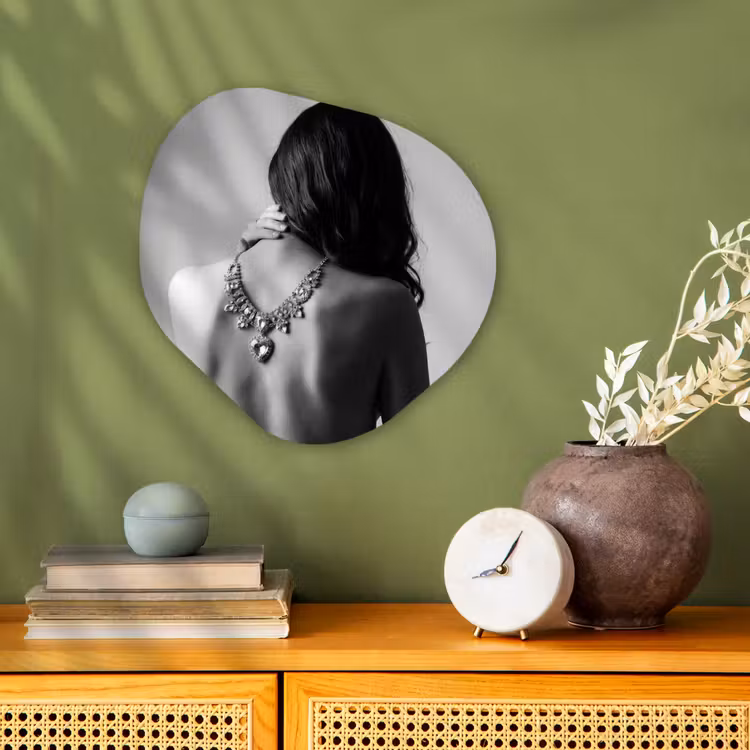Organisch schilderij - Forex - Vrouw - Ketting - Fashion - Zwart - Wit — 2