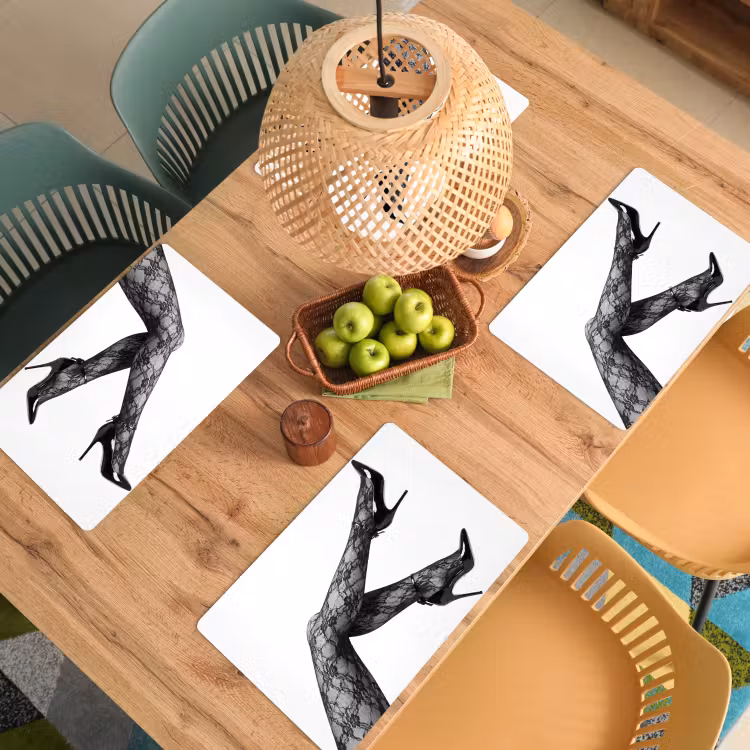 Placemat - 6 stuks - Benen - Kant - Hakken - Zwart - Wit - Uitdagend — 6