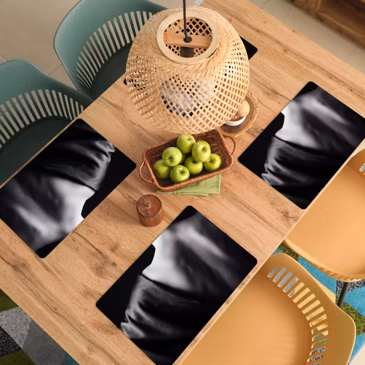 Placemat - 6 stuks - Schouder - Zijde - Rug - Zwart - Wit - Elegant — 6