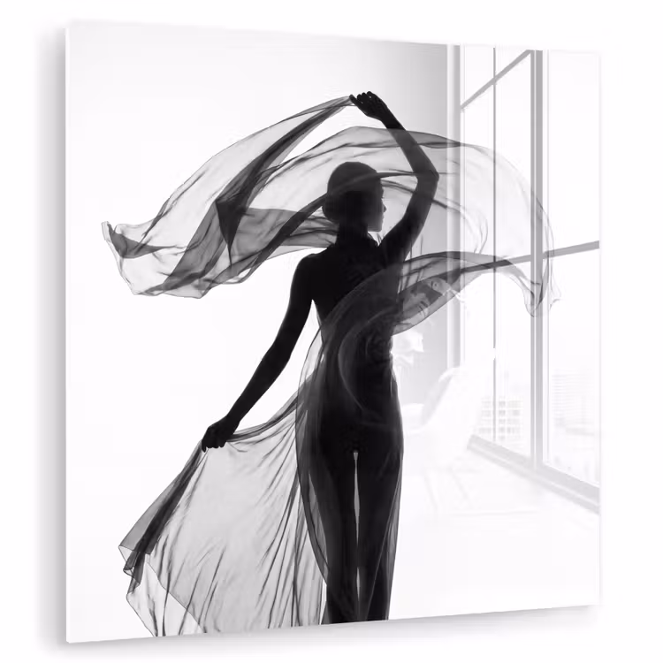 Glas schilderij - Vrouw - Sluier - Portret - Zwart - Wit - Artistiek — 1