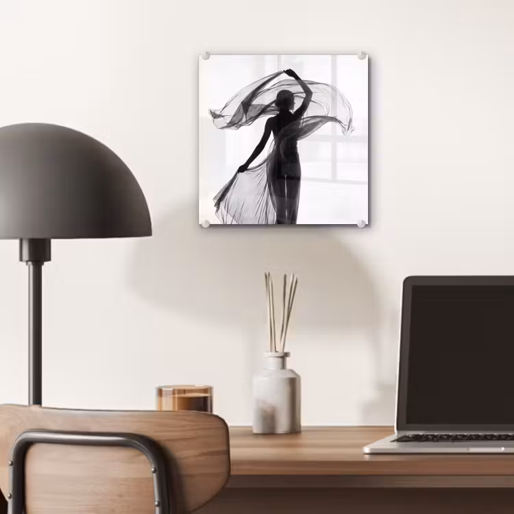 Glas schilderij - Vrouw - Sluier - Portret - Zwart - Wit - Artistiek — 7