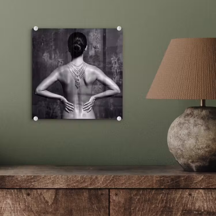 Glas schilderij - Rug - Ketting - Portret - Zwart - Wit - Glamour — 4