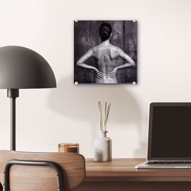 Glas schilderij - Rug - Ketting - Portret - Zwart - Wit - Glamour — 7