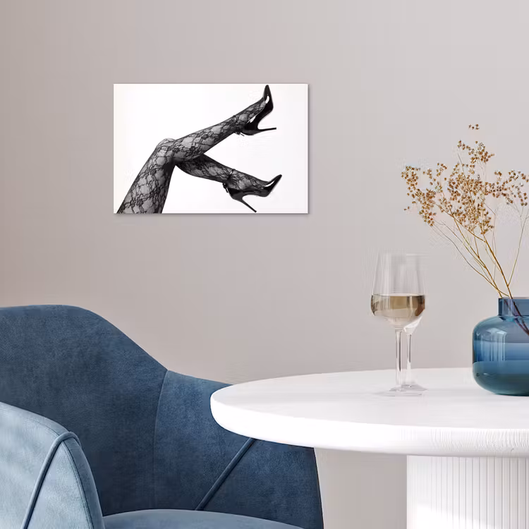 Poster - Benen - Kant - Hakken - Zwart - Wit - Uitdagend — 4