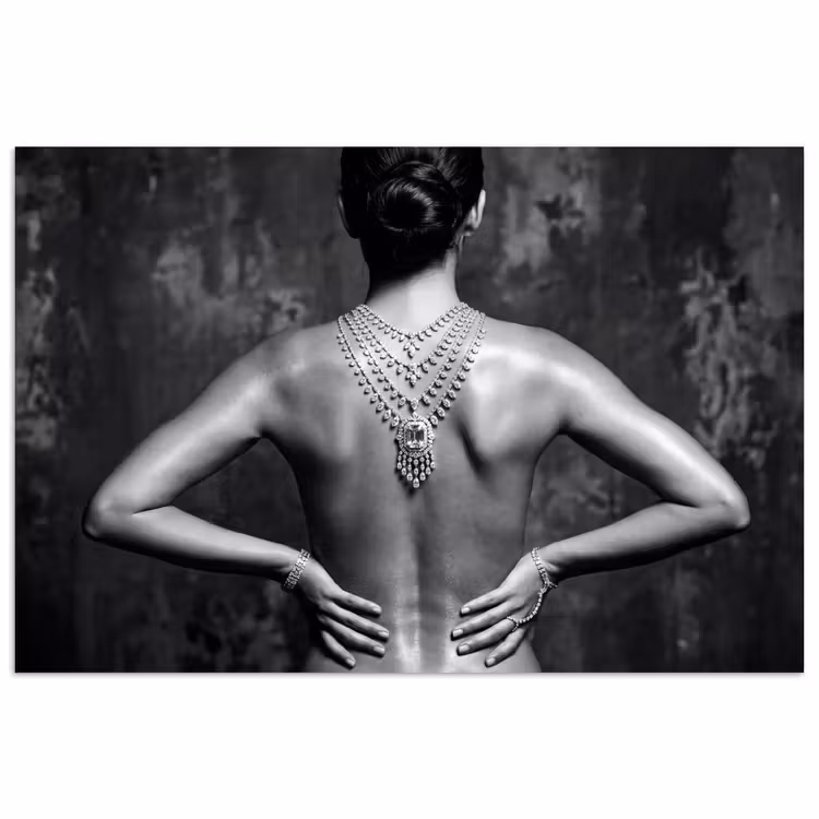 Poster - Rug - Ketting - Portret - Zwart - Wit - Glamour — 1