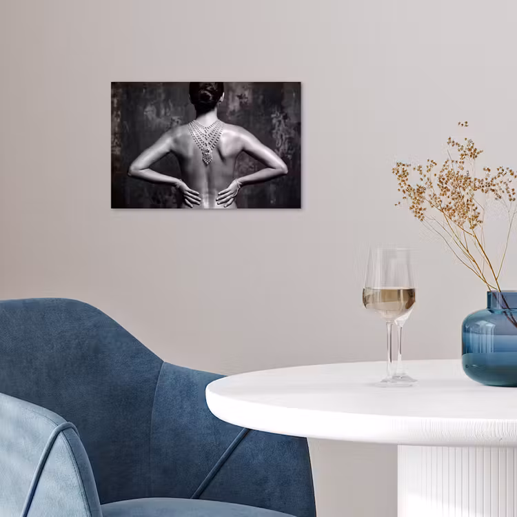 Poster - Rug - Ketting - Portret - Zwart - Wit - Glamour — 4