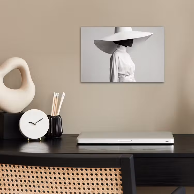 Poster - Vrouw - Profiel - Hoed - Zwart - Wit - Minimalistisch — 2