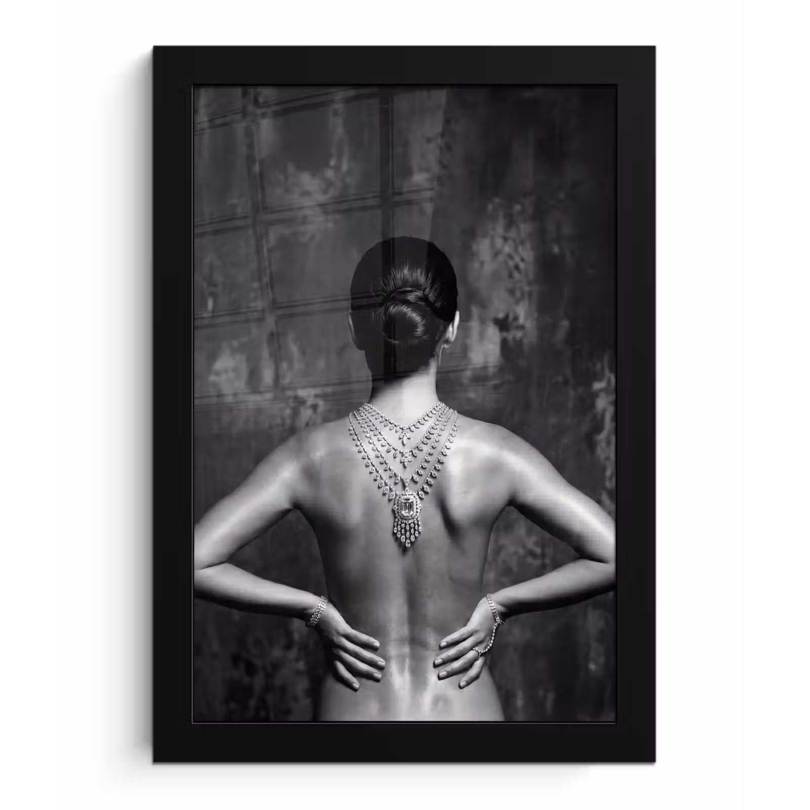 Poster met lijst - Rug - Ketting - Portret - Zwart - Wit - Glamour — 1