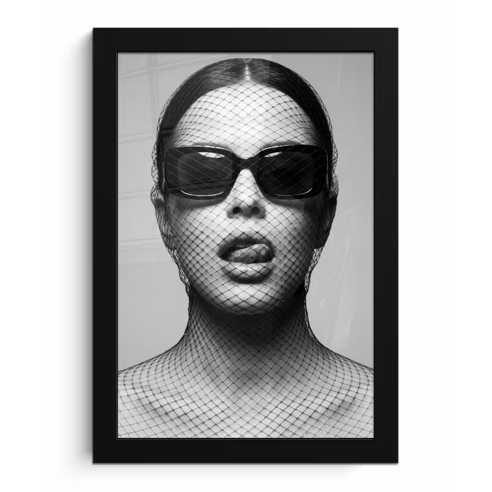 Poster met lijst - Vrouw - Net - Mysterieus - Zwart - Wit — 1