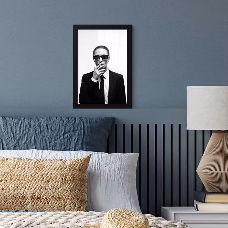 Poster met lijst - Portret - Pak - Roken - Zwart - Wit - Stoer — 3