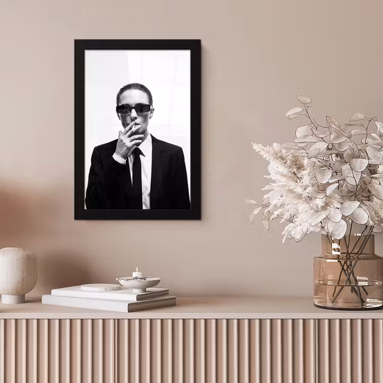 Poster met lijst - Portret - Pak - Roken - Zwart - Wit - Stoer — 5