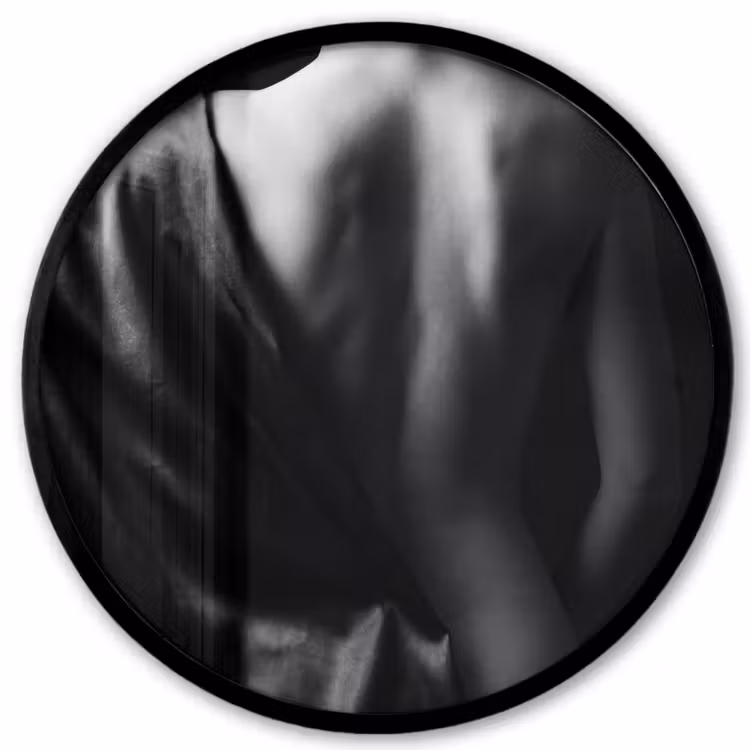 Ronde fotolijst - Schouder - Zijde - Rug - Zwart - Wit - Elegant — 1