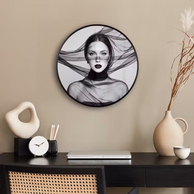 Ronde fotolijst - Vrouw - Sluier - Portret - Zwart - Wit - Elegant — 3