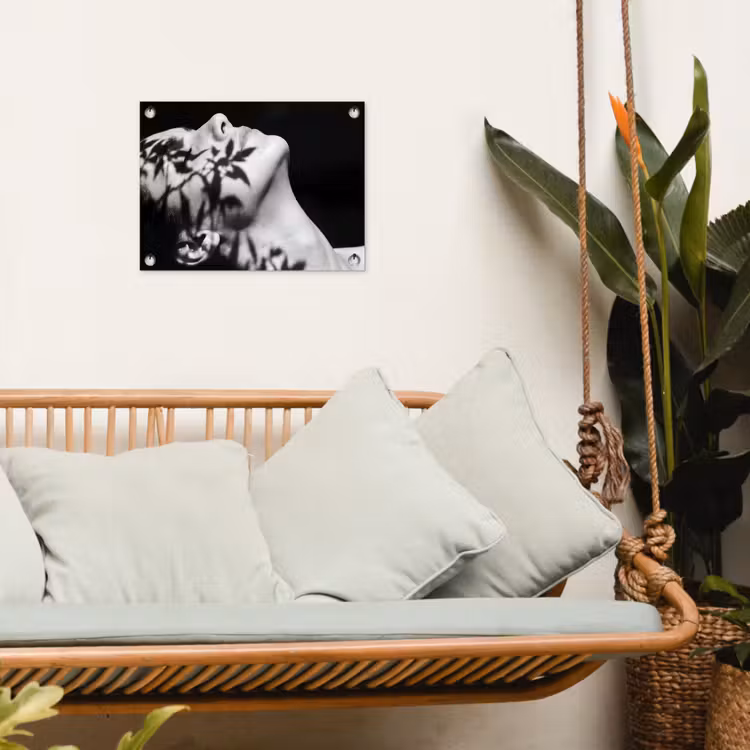 Tuinposter - Gezicht - Schaduw - Bladeren - Zwart - Wit - Intiem — 5