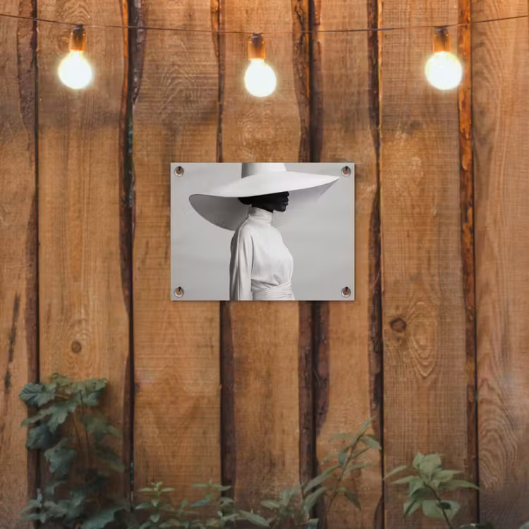 Tuinposter - Vrouw - Profiel - Hoed - Zwart - Wit - Minimalistisch — 2