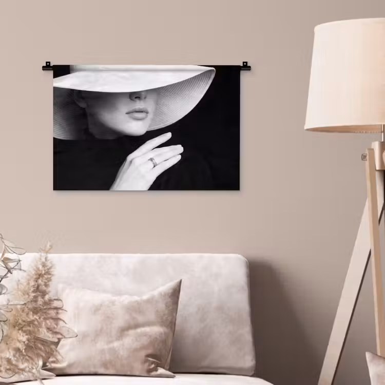 Wandkleed - Vrouw - Hoed - Hand - Zwart - Wit - Klassiek — 2
