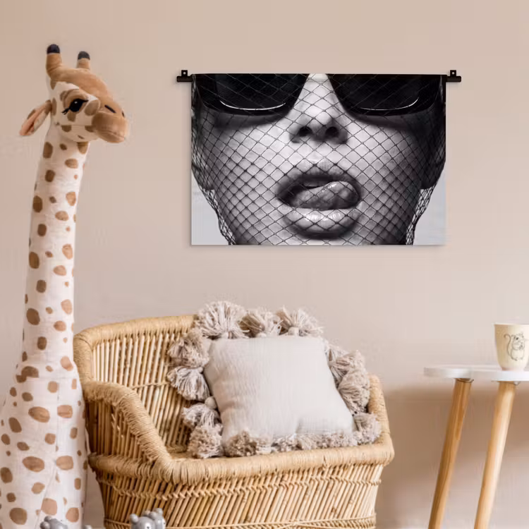 Wandkleed - Vrouw - Net - Mysterieus - Zwart - Wit — 5