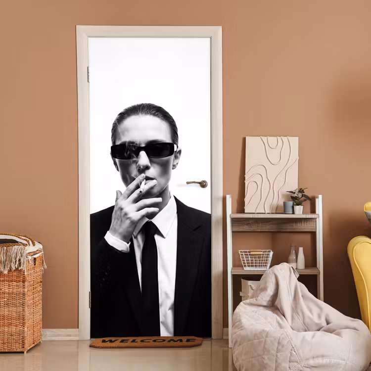 Deursticker - Portret - Pak - Roken - Zwart - Wit - Stoer — 2