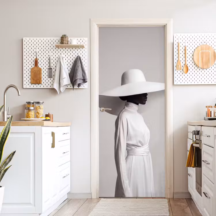 Deursticker - Vrouw - Profiel - Hoed - Zwart - Wit - Minimalistisch — 7