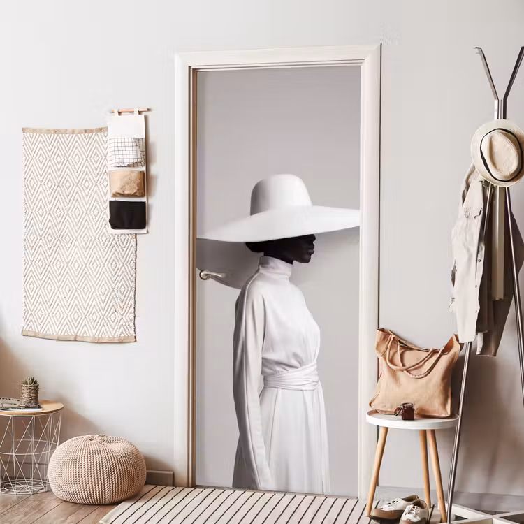 Deursticker - Vrouw - Profiel - Hoed - Zwart - Wit - Minimalistisch — 8