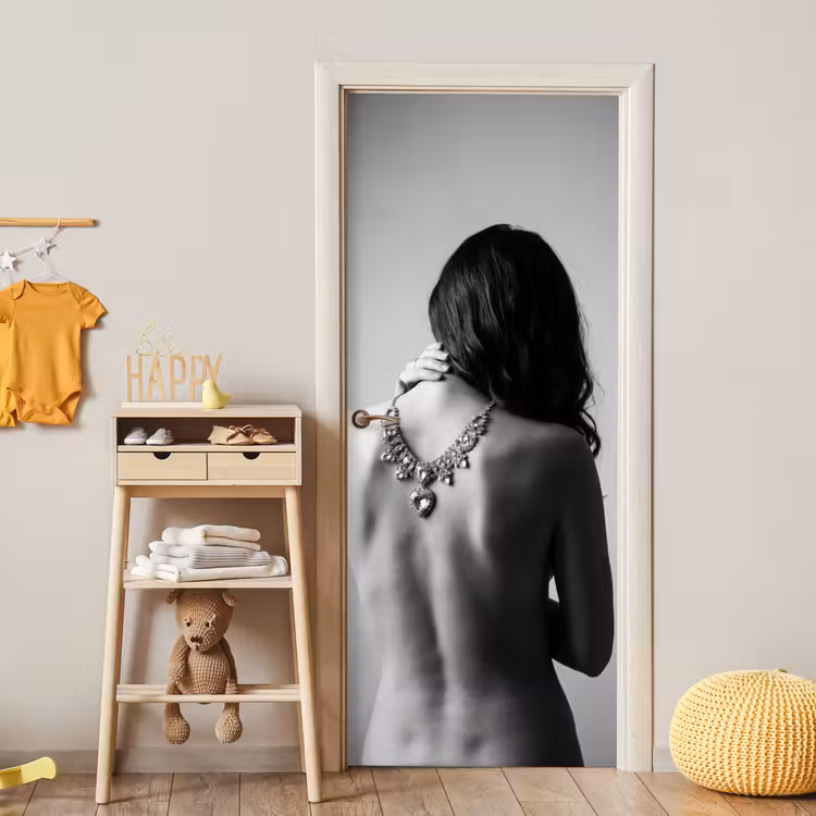 Deursticker - Vrouw - Ketting - Fashion - Zwart - Wit — 6